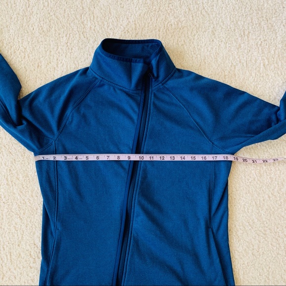 Vineyard Vines Asymmetrical Fleece Jacket Medium - Picture 3 of 7